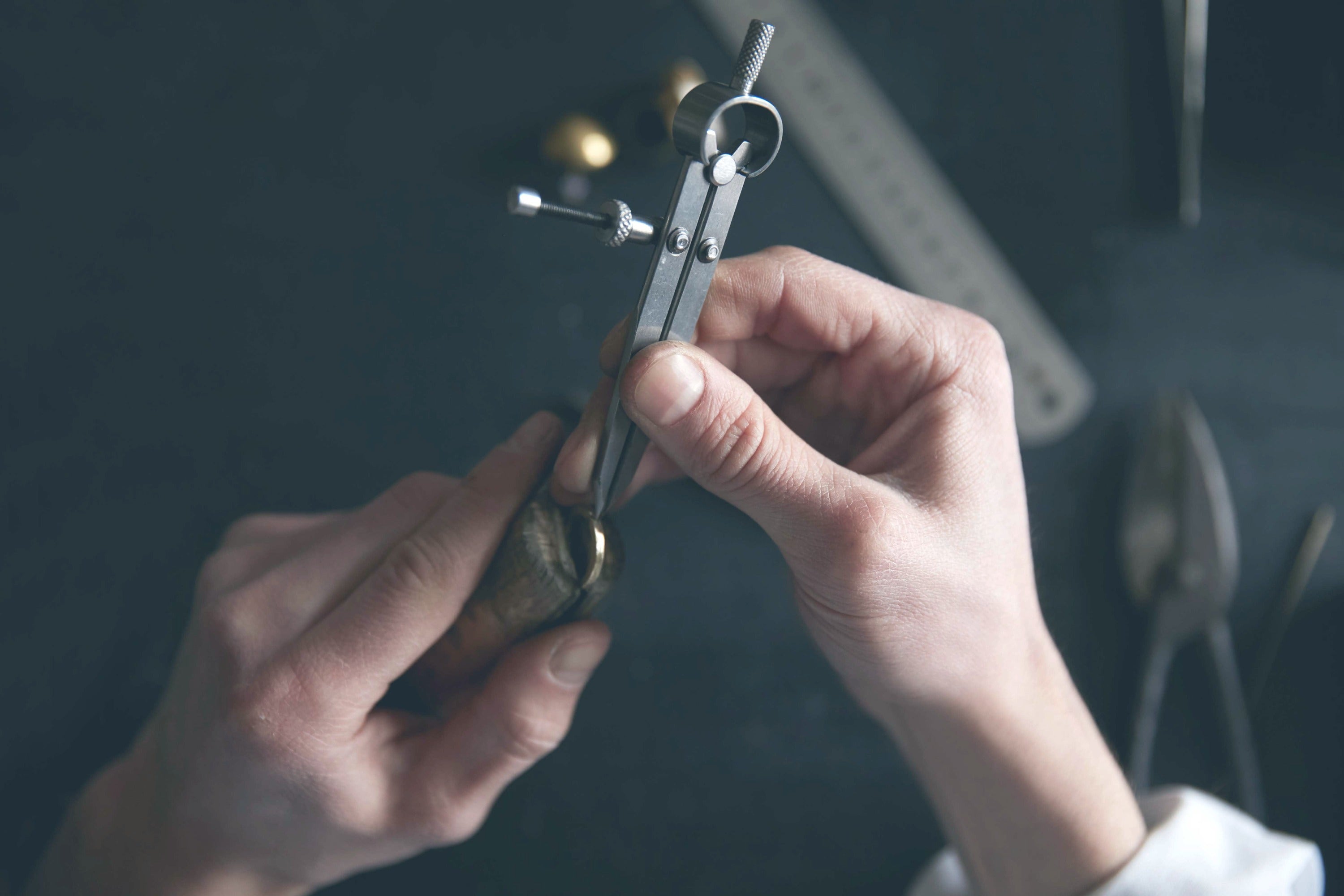 bijou cendre defunt, bijou avec cendre defunt, bijou cheveux bebe, Pendentif commémoratif avec capsule magnétique à personnaliser – Conservez un souvenir éternel dans nos bijoux d'émotions