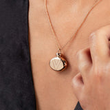 bijou de mariage, bijou souvenir enterrement vie de jeune fille, cadeau de mariage, bijou de mariée, collier de mariée, bijou pour cendre, bijou commémoratif, bijou cheveux bébé, bijou poil de chien, bijou de chat, bijou de deuil, pendentif en or, bijou de luxe, bijou haut de gamme