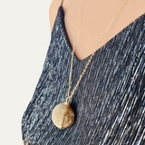 bijou de mariage, bijou souvenir enterrement vie de jeune fille, cadeau de mariage, bijou de mariée, collier de mariée, bijou pour cendre, bijou commémoratif, bijou cheveux bébé, bijou poil de chien, bijou de chat, bijou de deuil, pendentif en or, bijou de luxe, bijou haut de gamme